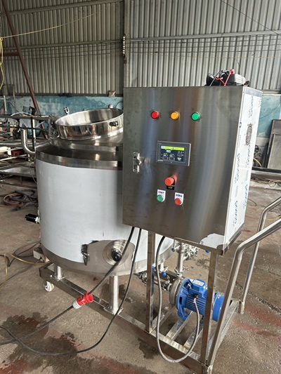 Gia công bồn CIP inox gia nhiệt điện trở điều khiển PLC cho hệ vi sinh thực phẩm