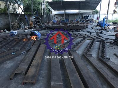 Gia công cầu thang thép, cầu thang thoát hiểm