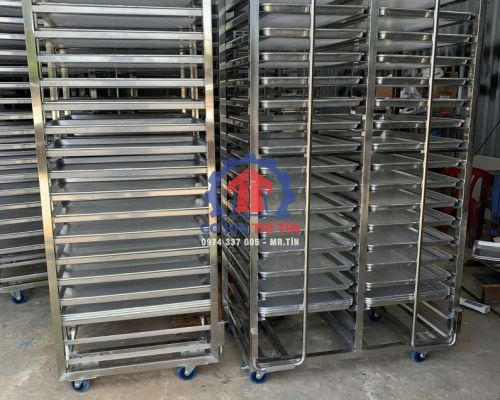 Xe đẩy, khay inox công nghiệp trong ngành thực phẩm