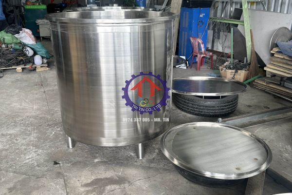 gia-cong-bon-inox-5.jpg