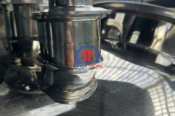 bon-inox-vi-sinh-2.jpg