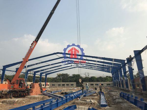 Gia công kết cấu thép nhà xưởng: Tổng quan cần biết