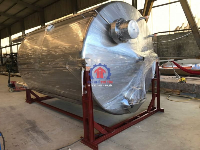 Bồn inox công nghiệp là gì? Cấu tạo, phân loại và ứng dụng