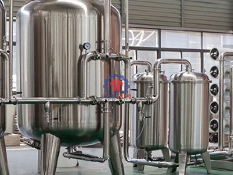 Bồn inox vi sinh mini phòng thí nghiệm vs bồn công nghiệp lớn