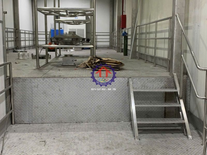 Gia công sàn Inox công ty Olam